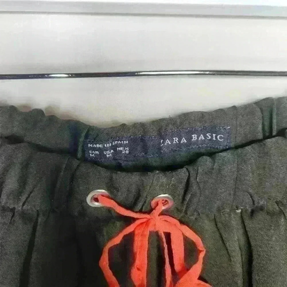 Zara Basic women's dark green satin lounge shorts size medium - Picture 4 of 9